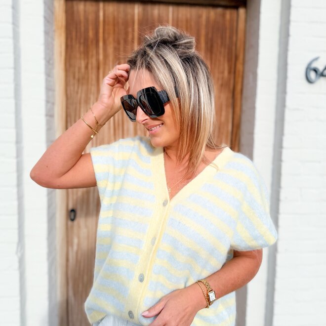 Milkshake pull yellow