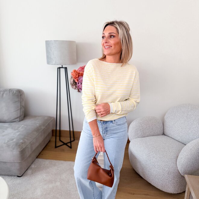 The breakline pull cashmere Yellow/ ecru