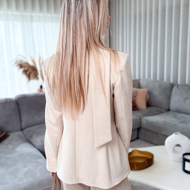 Form scarf blazer beige