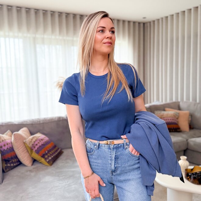 The Base T-Shirt Blue