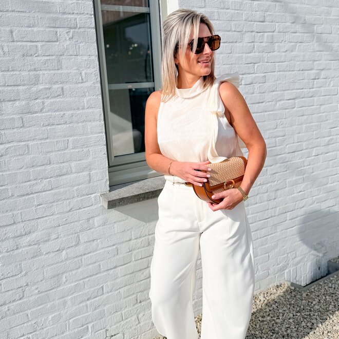 Relaxed soft trouser