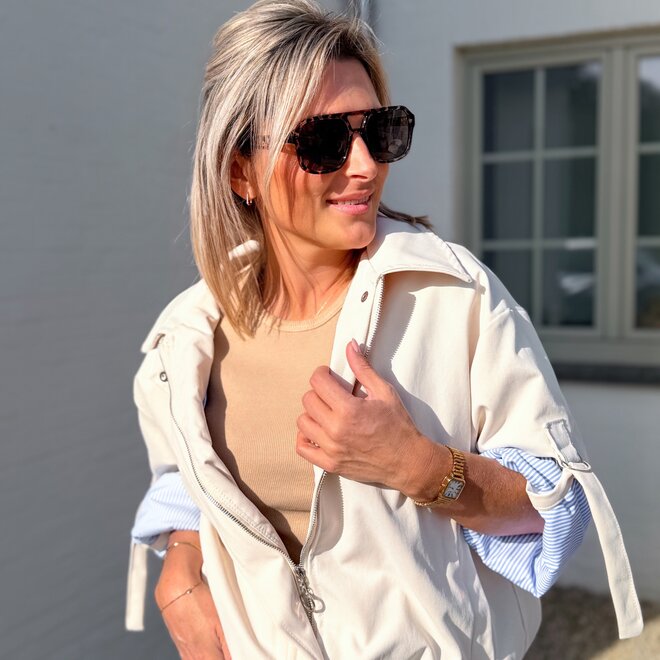 The aspen jacket beige