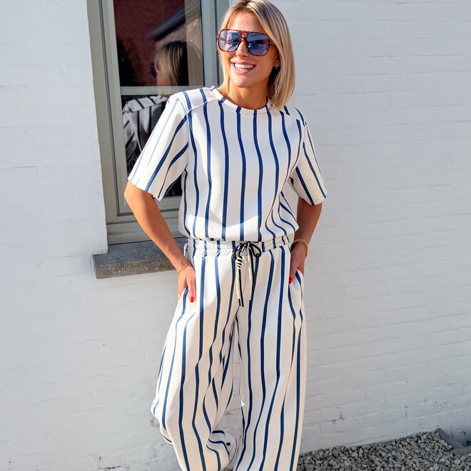 Striped set blue