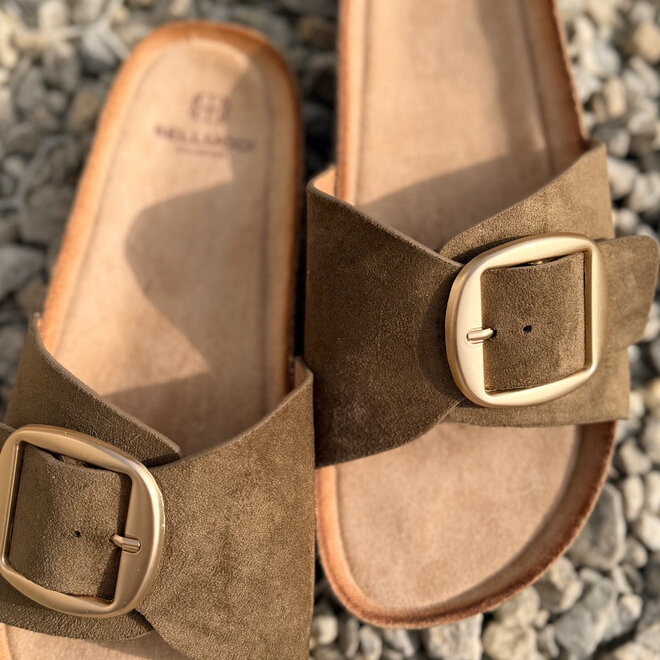 Suede sandal khaki