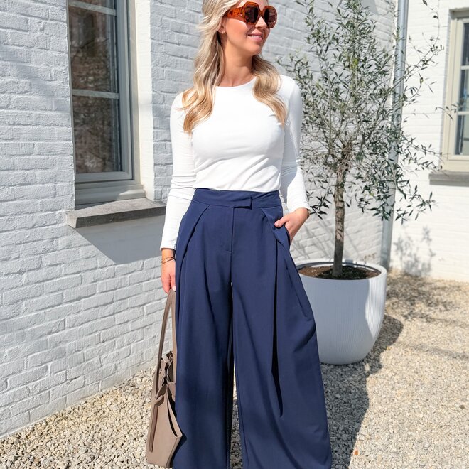 Blue layer pants navy