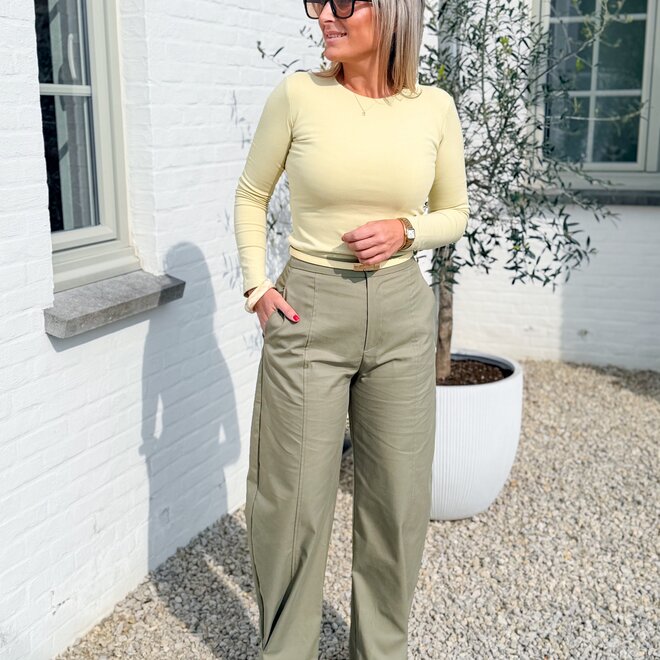 Buttons up trouser kaki