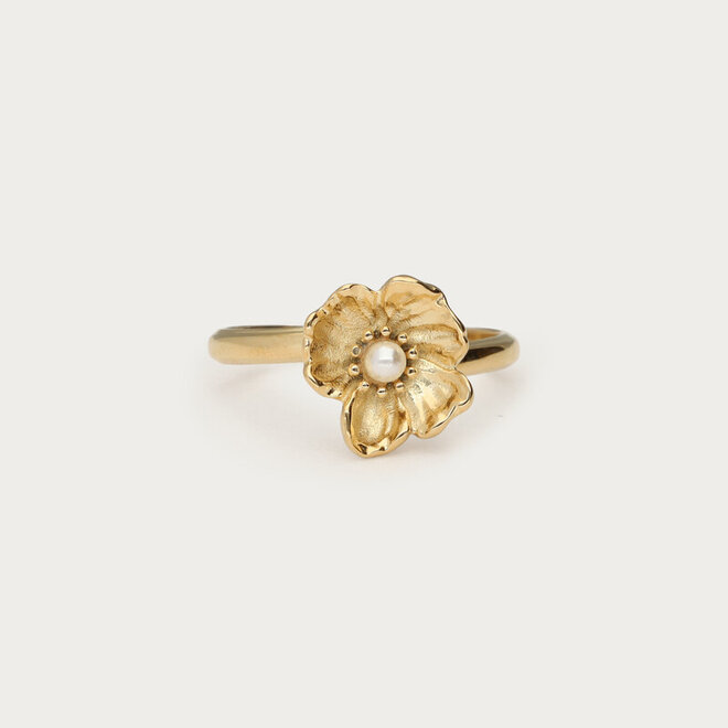 Botanical ring with poppy flow