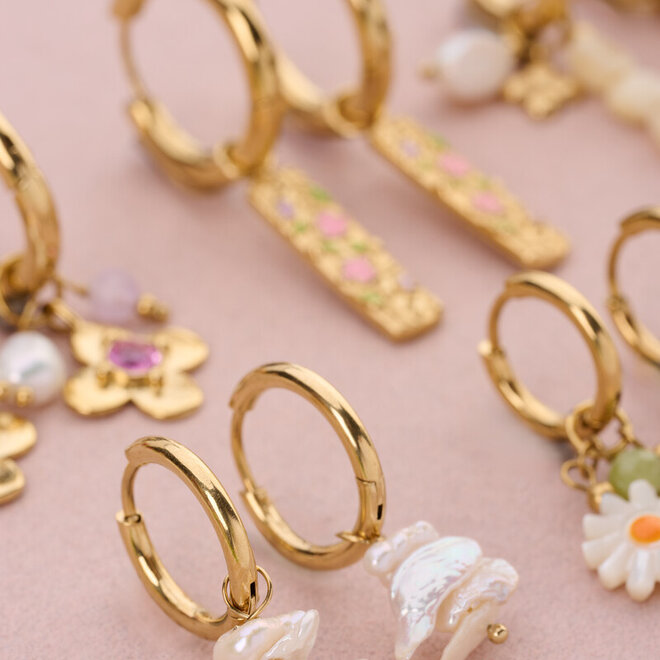 Botanical hoop earrings with white shells