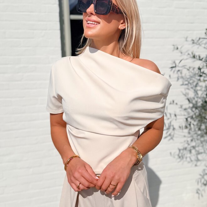 Aura off-shoulder top cream