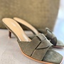 Kaki heel slip on