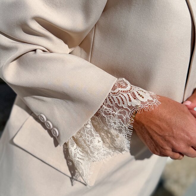 Soft Romance Blazer