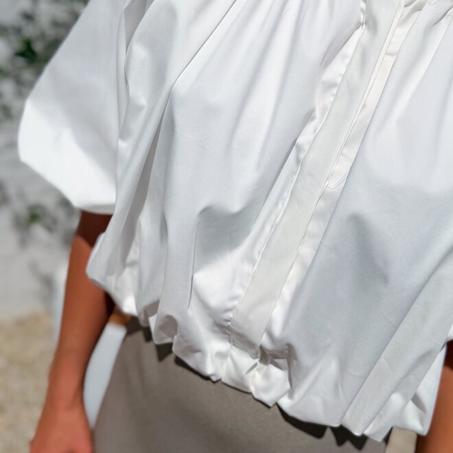 Loren top white