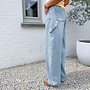 Loving line barrel jeans