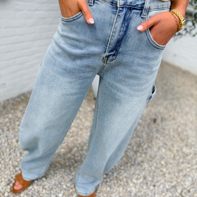Loving line barrel jeans