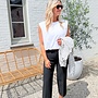 The black capri