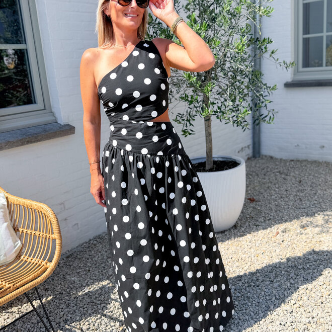 Dotty flow dress