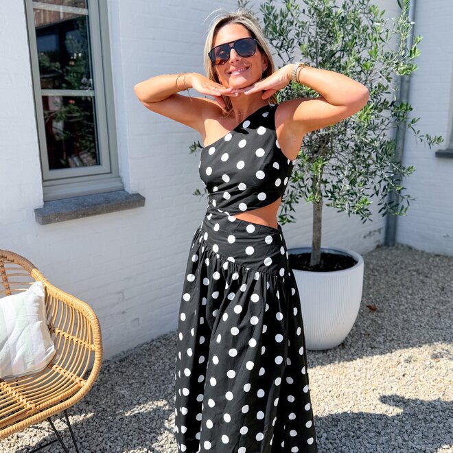 Dotty flow dress