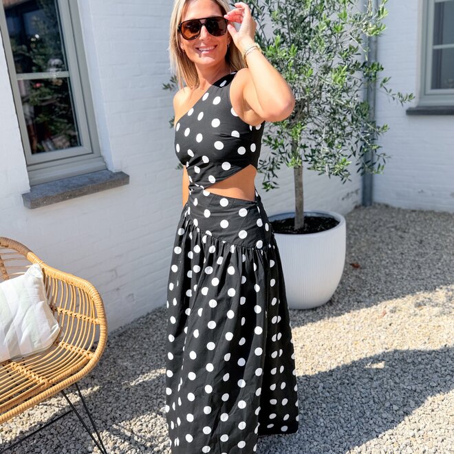 Dotty flow dress