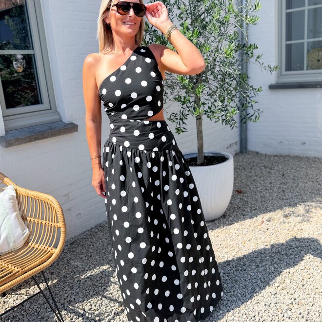 Dotty flow dress