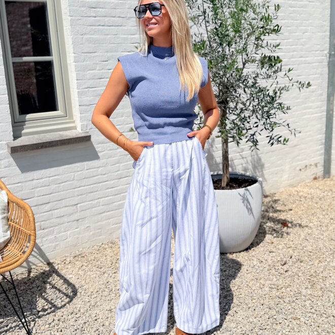 Soft Blue essential pants