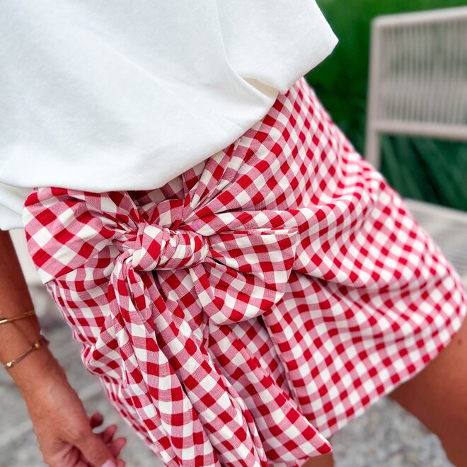 Sunny check skort red