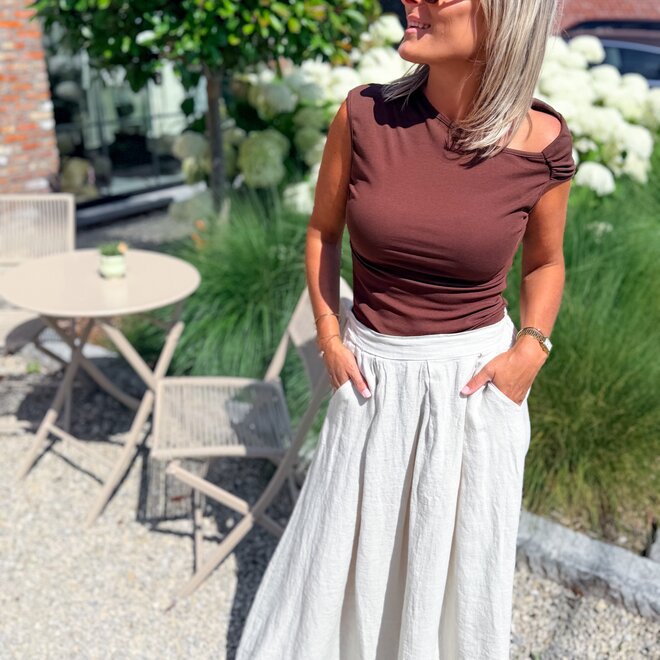 Forest top brown