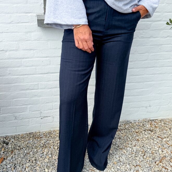 *The Confidence Pants Navy