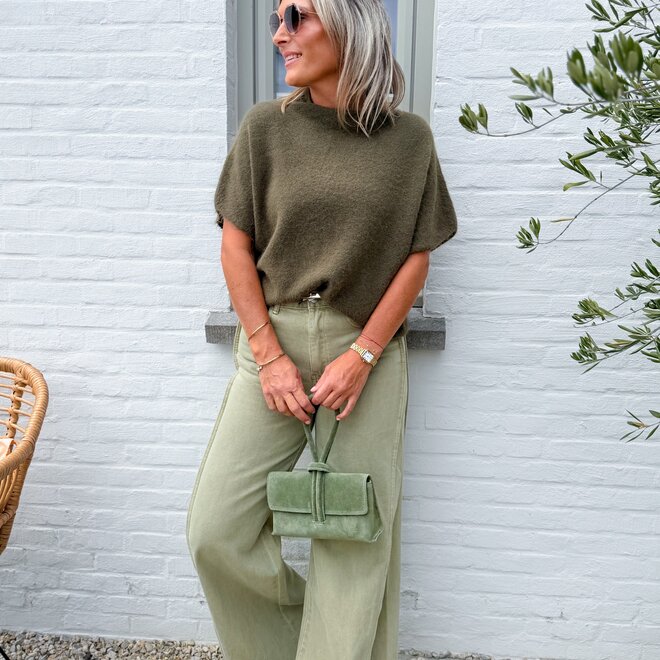 *Soft Luxury Pull Kaki