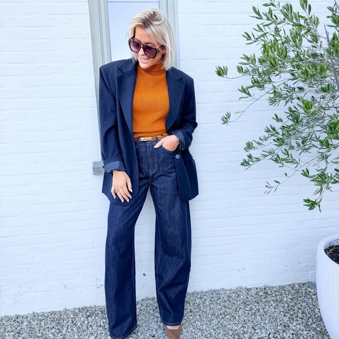 *The Classique Blazer Navy