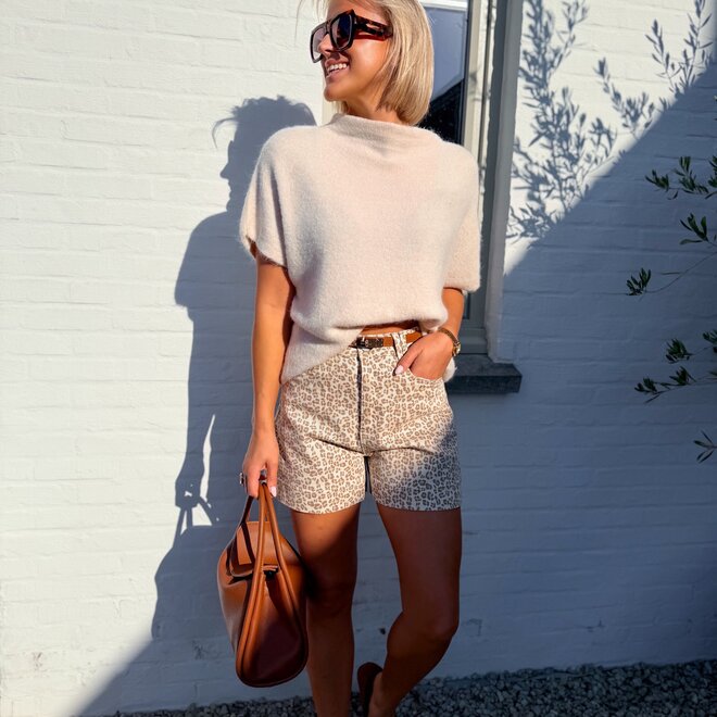 Soft Luxury Pull Beige