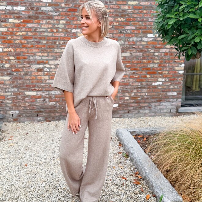 *Comfy Days Set Taupe