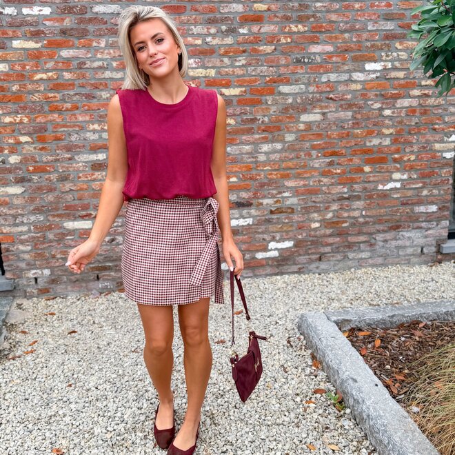 *Flowy Top Burgundy