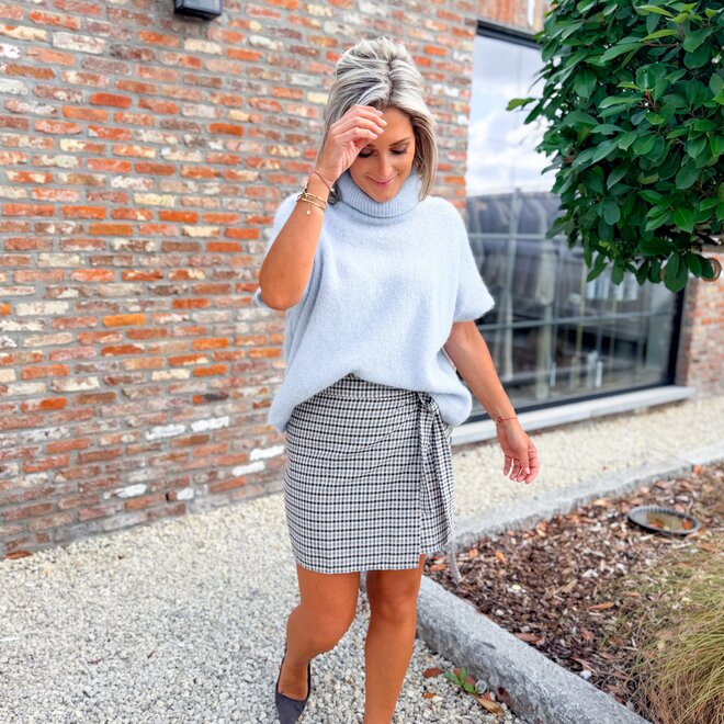 *Coll knit blue
