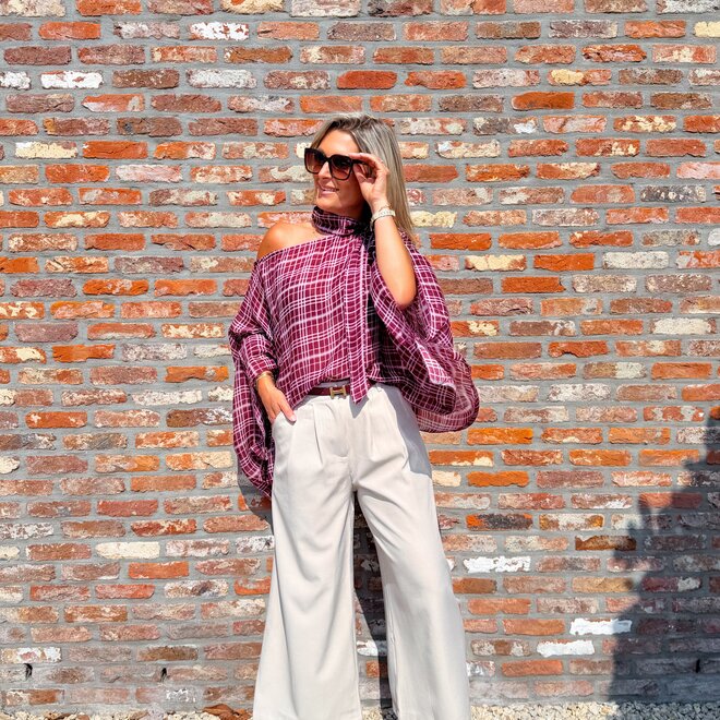 *Elize checkered blouse
