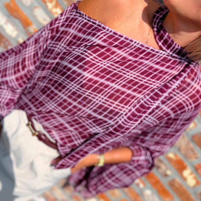 *Elize checkered blouse