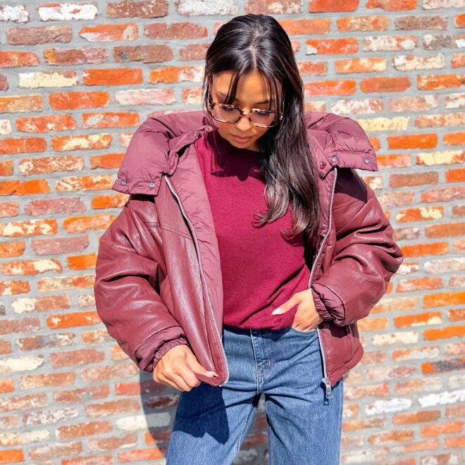 *Leather look puff jacket bordeaux