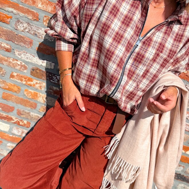 *Plaid flannel-style zip-up overshirt