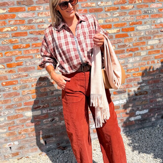 *Plaid flannel-style zip-up overshirt