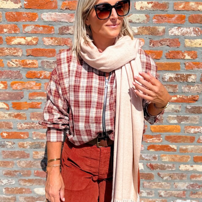 *Plaid flannel-style zip-up overshirt