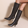 *Avenue boots