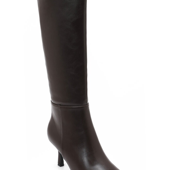 *Avenue boots