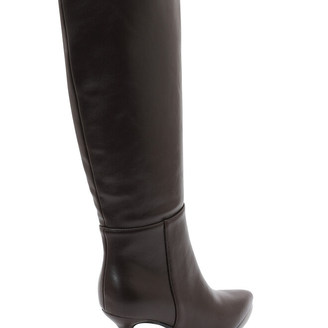 *Avenue boots
