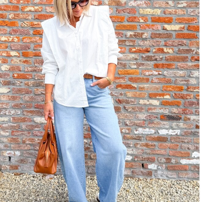 *Light Blue Balloon Jeans