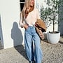 *The button sleeve beige