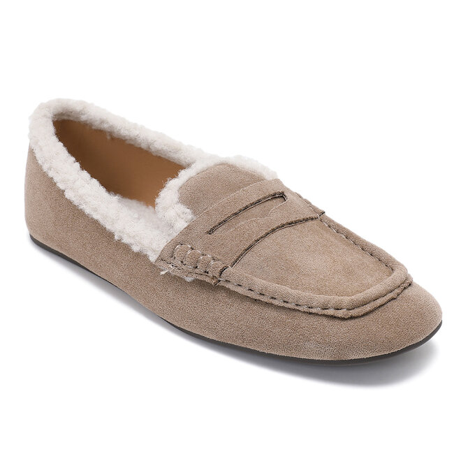 * Fur real loafers