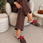* Lace mocassin brown