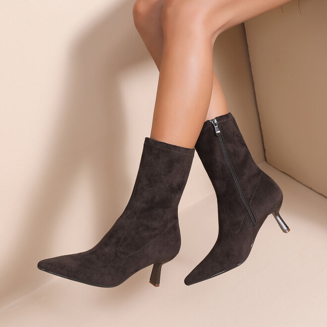 *Dark brown ankle boots
