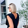 *Vero top black