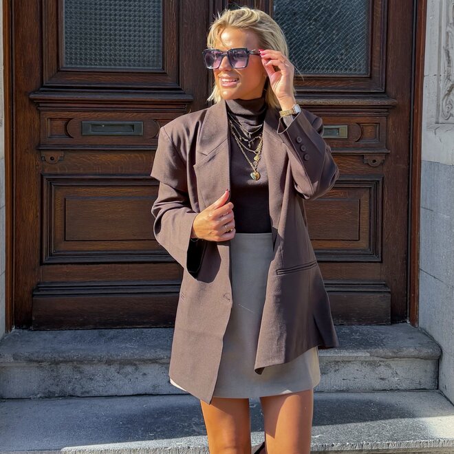 *Julia oversized blazer brown
