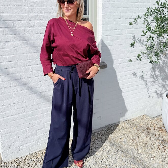 *Jersey sleek shoulder top bordeaux